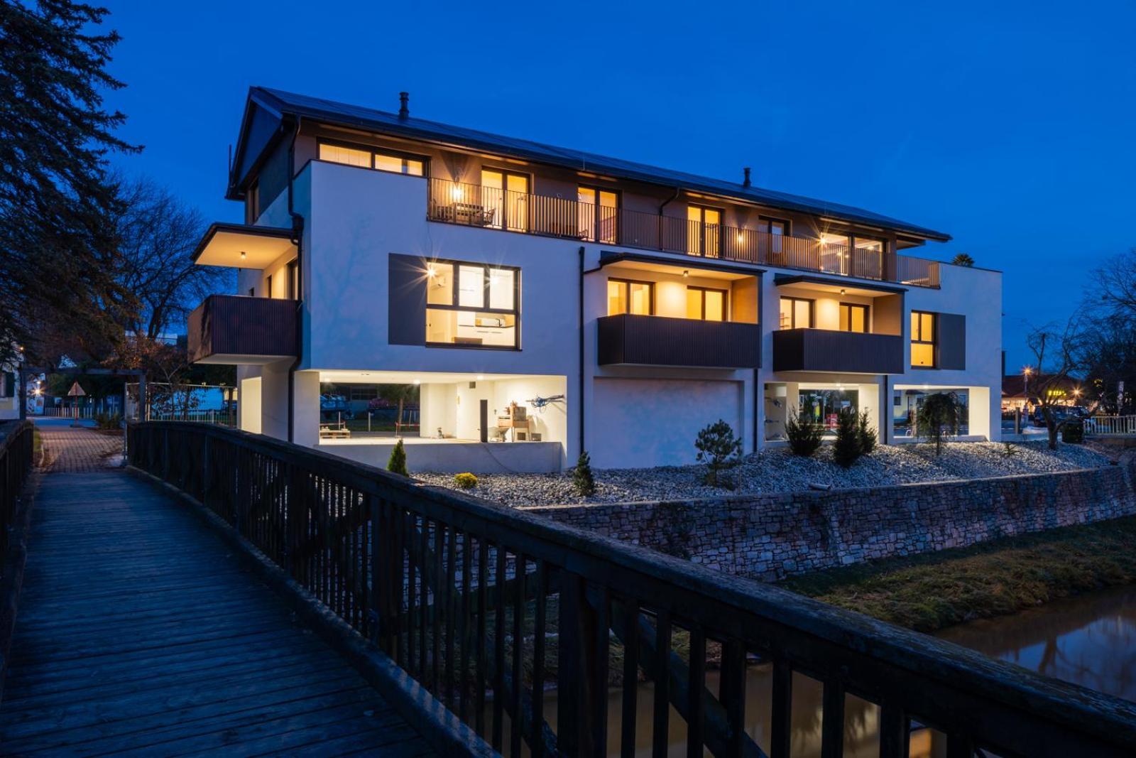 Rivervista By Mi_vida Apartment